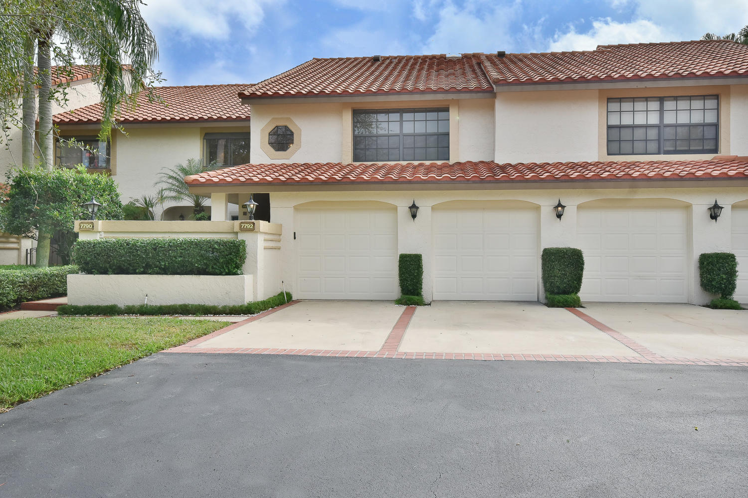 7792 La Mirada Drive Boca Raton, FL 33433 - Photo 4 of 34 32