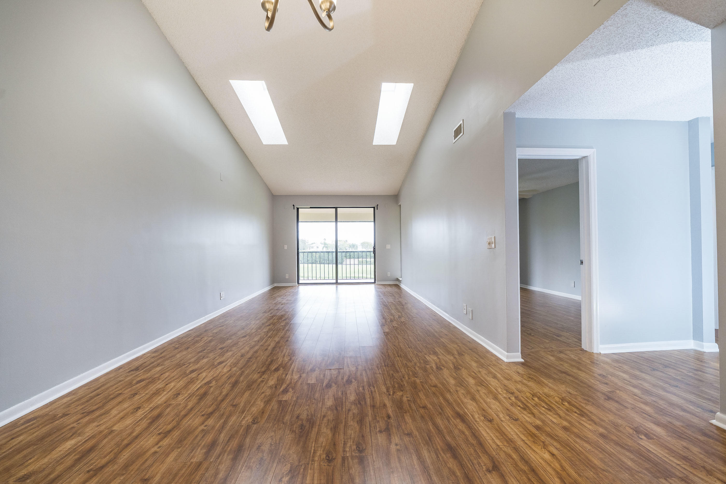 7792 La Mirada Drive Boca Raton, FL 33433 - Photo 10 of 34 2
