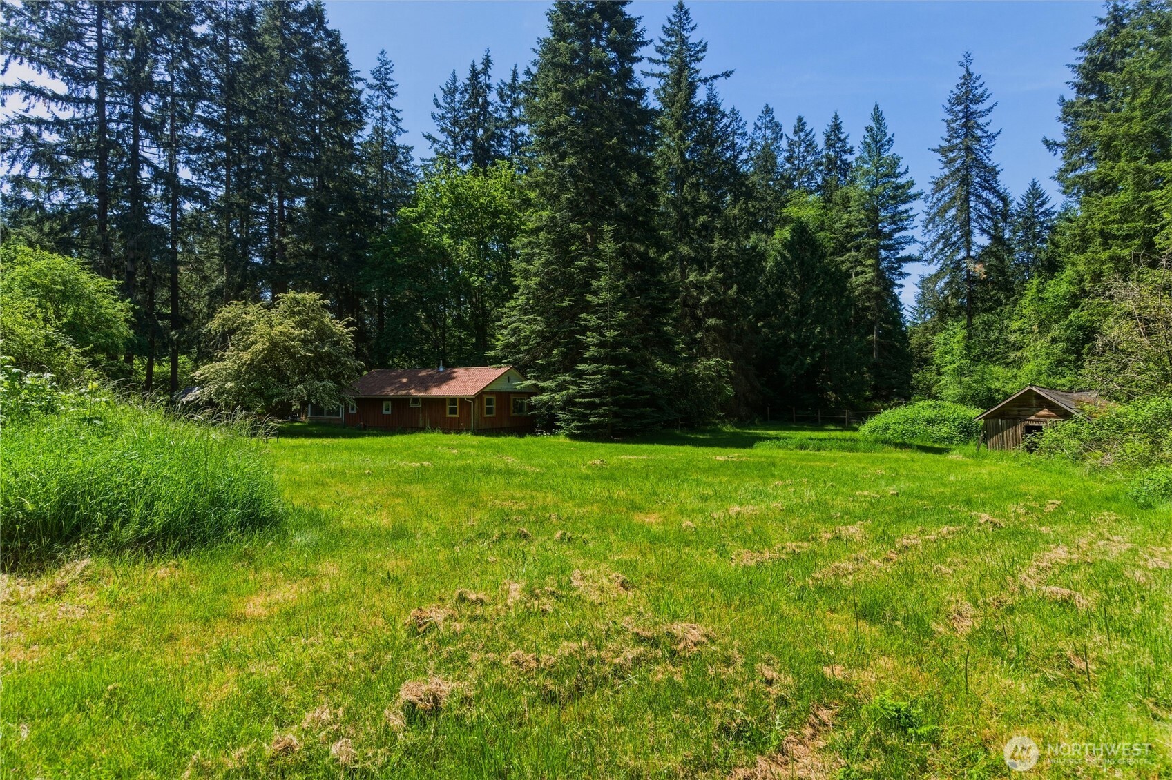 3511 Quade Road Clinton, WA 98236 - Photo 6 of 40