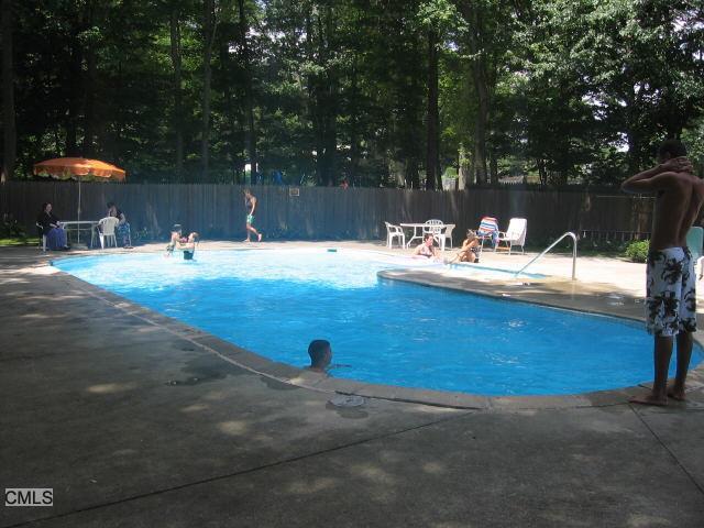 160 Fairfield Woods Road, Unit 62 Fairfield, CT 06825 - Photo 1 of 1 a view of a backyard