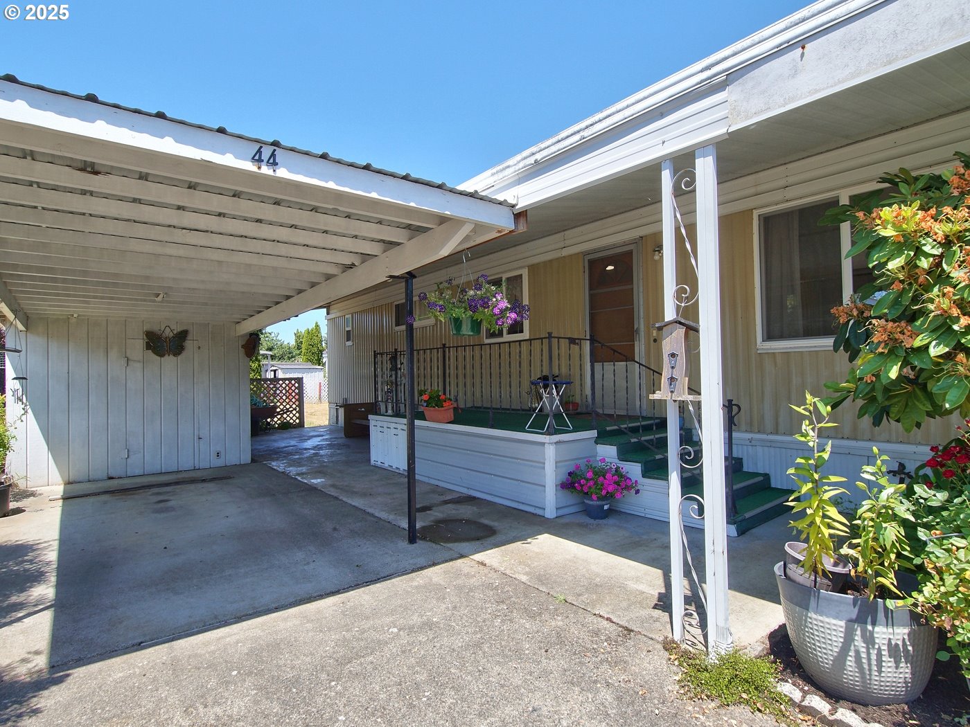 2681 Southeast River Road, Unit 44 Hillsboro, OR 97123 - Photo 8 of 47