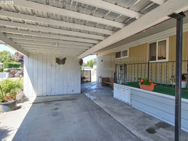 a view of a porch with furniture