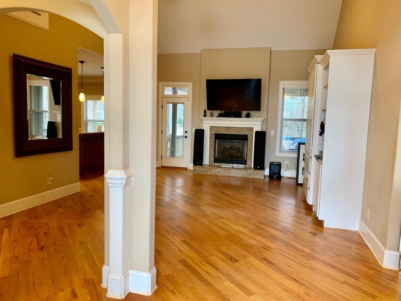 308 Grayson Drive Moore, SC 29369 - Photo 2 of 27