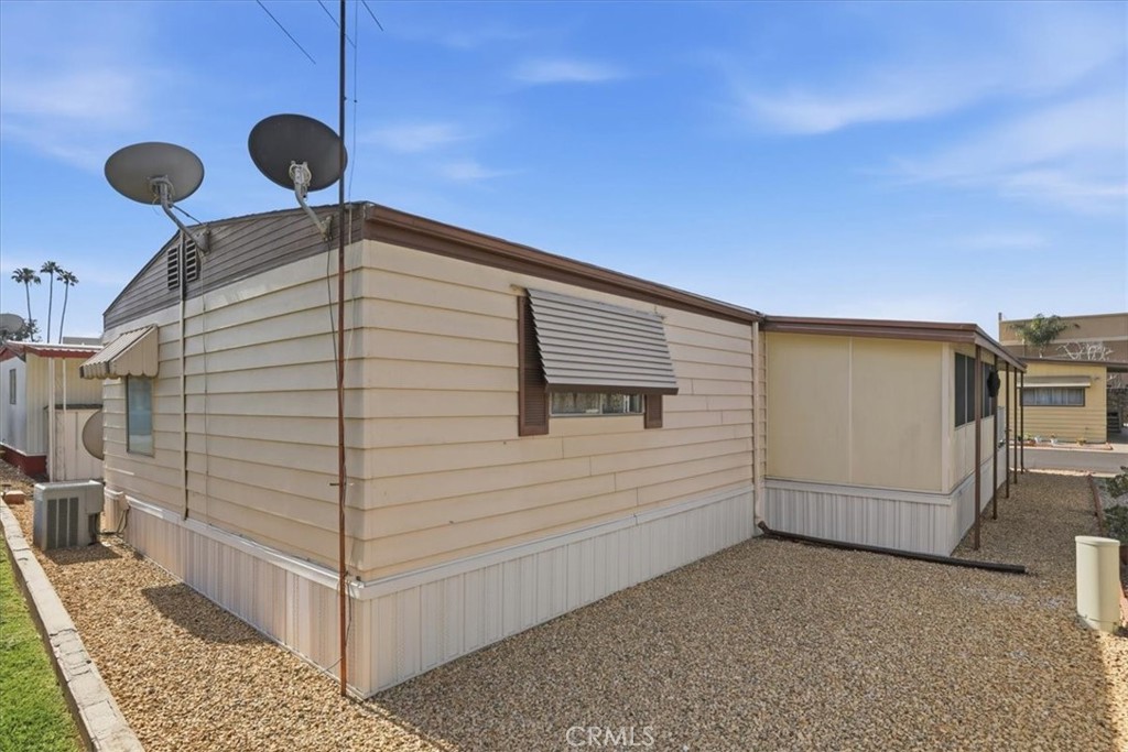 9391 California Avenue, Unit 79 Riverside, CA 92503 - Photo 34 of 38