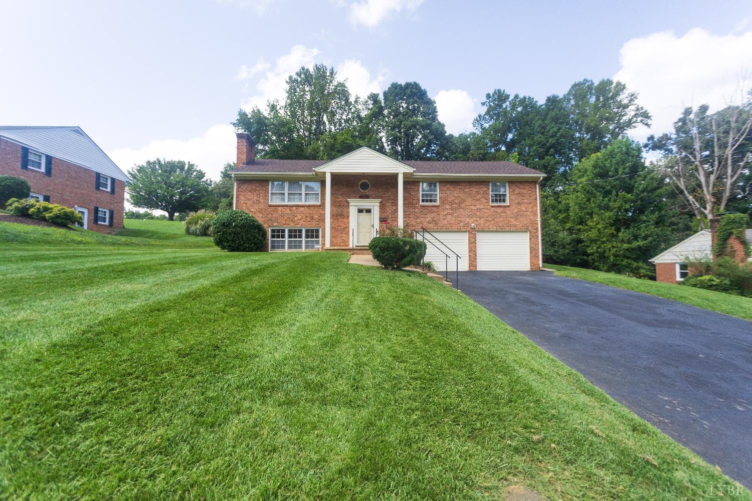 5813 Rhonda Road Lynchburg, VA 24502 - Photo 3 of 59 Gallery Image 3