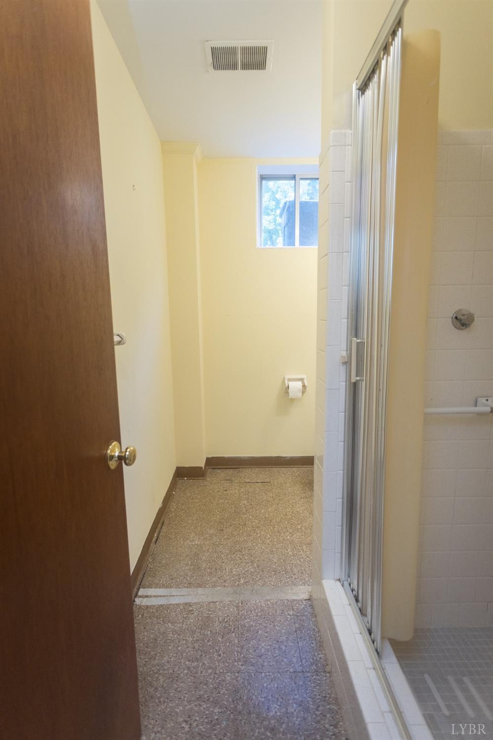 5813 Rhonda Road Lynchburg, VA 24502 - Photo 54 of 59 Gallery Image 54