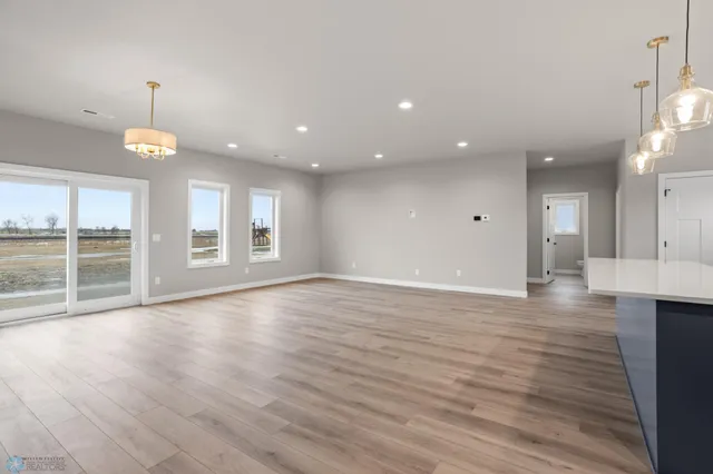 $455,000 | 709 Blaine Street South, Colfax, ND 58018