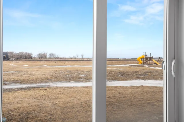 $455,000 | 709 Blaine Street South, Colfax, ND 58018