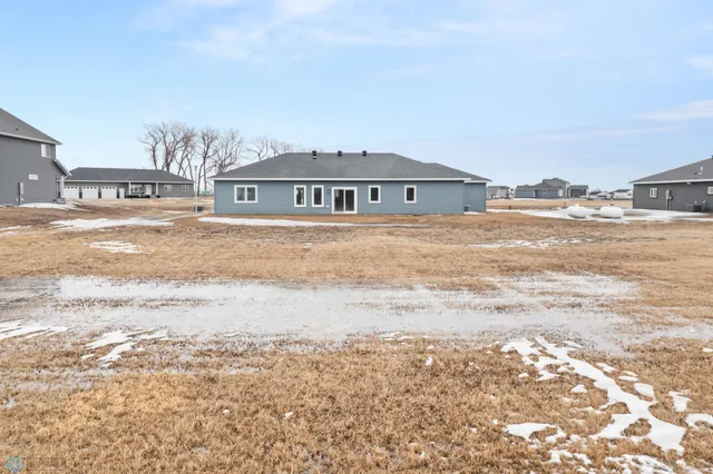 $455,000 | 709 Blaine Street South, Colfax, ND 58018