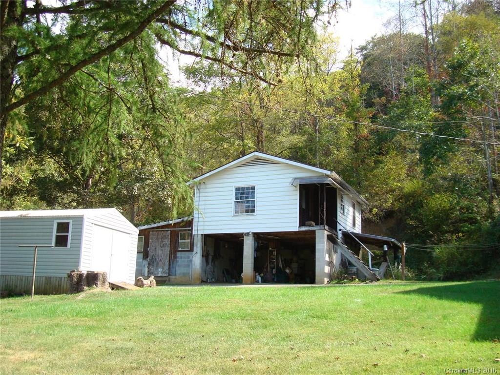 3072 Grapevine Road Marshall, NC 28753 - Photo 20 of 23 Gallery Image 20