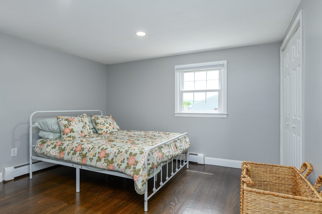 2 Crescent Terrace Ware, MA 01082 - Photo 16 of 29