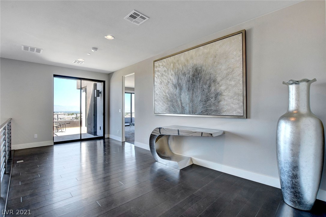 2272 Edge Ridge Court Henderson, NV 89052 - Photo 28 of 47 Gallery Image 28