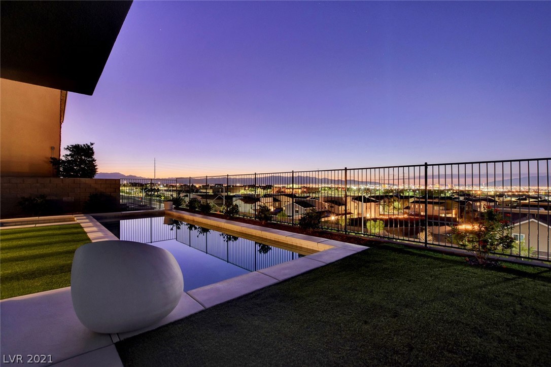 2272 Edge Ridge Court Henderson, NV 89052 - Photo 45 of 47 Gallery Image 45