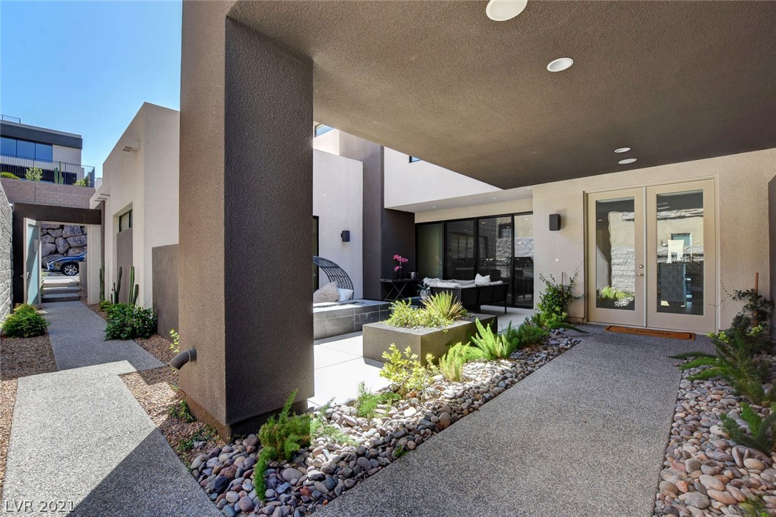 2272 Edge Ridge Court Henderson, NV 89052 - Photo 8 of 47 Gallery Image 8