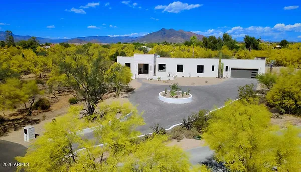 $1,467,000 | 4934 East Calle De Las Estrellas Road, Cave Creek, AZ 85331