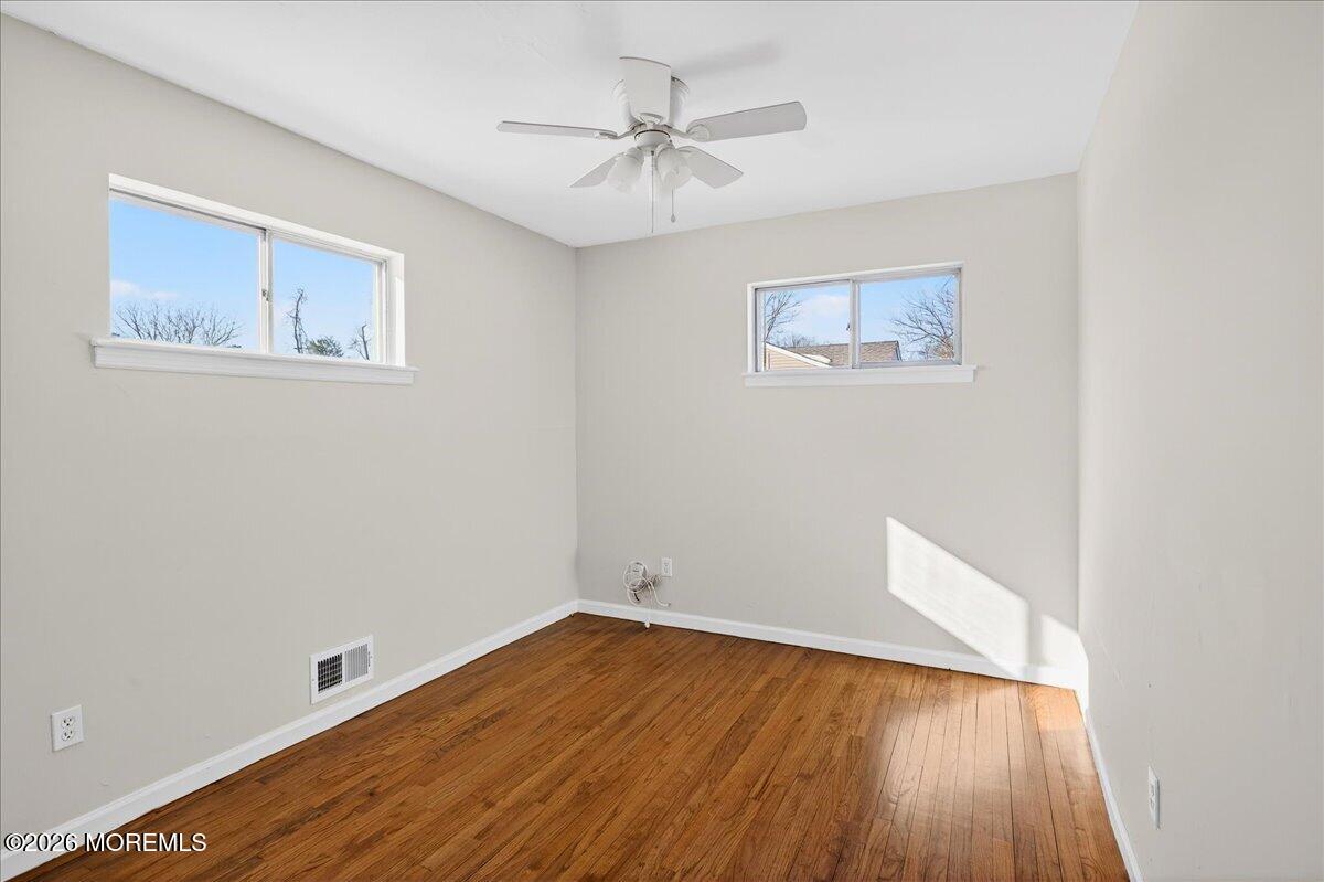 8 View Drive Brick, NJ 08723 - Photo 8 of 23 10-DSC_8164