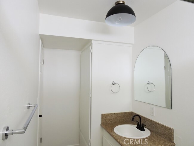 755 East Date Brea, CA 92821 - Photo 13 of 17