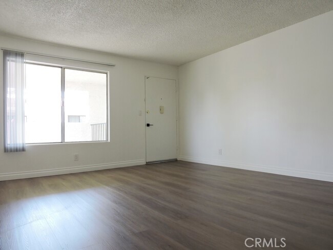 755 East Date Brea, CA 92821 - Photo 9 of 17