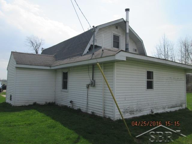 15846 Niblok Road Chesaning, MI 48616 - Photo 3 of 12 31298683-2.JPG