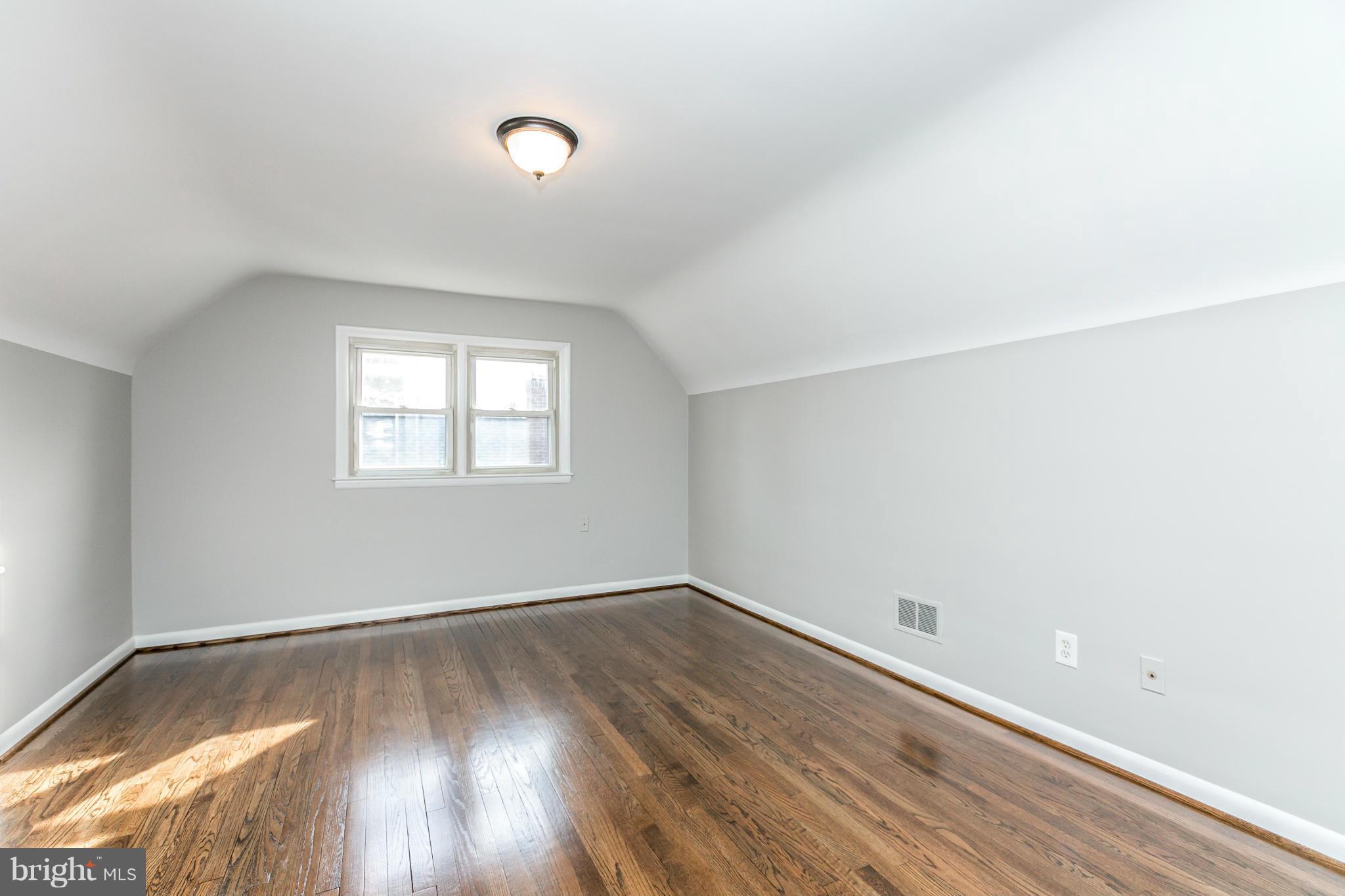 6652 Loch Hill Road Baltimore, MD 21239 - Photo 21 of 30 Bedroom