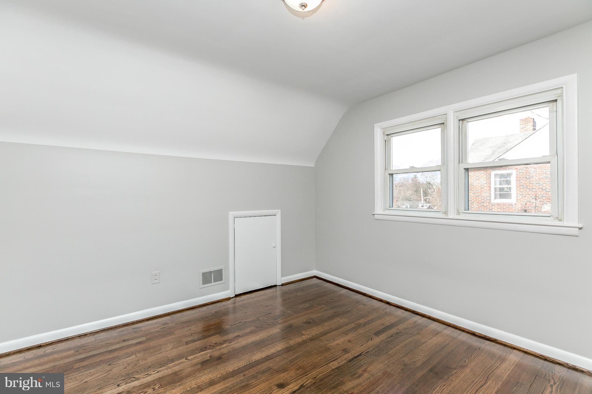 6652 Loch Hill Road Baltimore, MD 21239 - Photo 23 of 30 Bedroom
