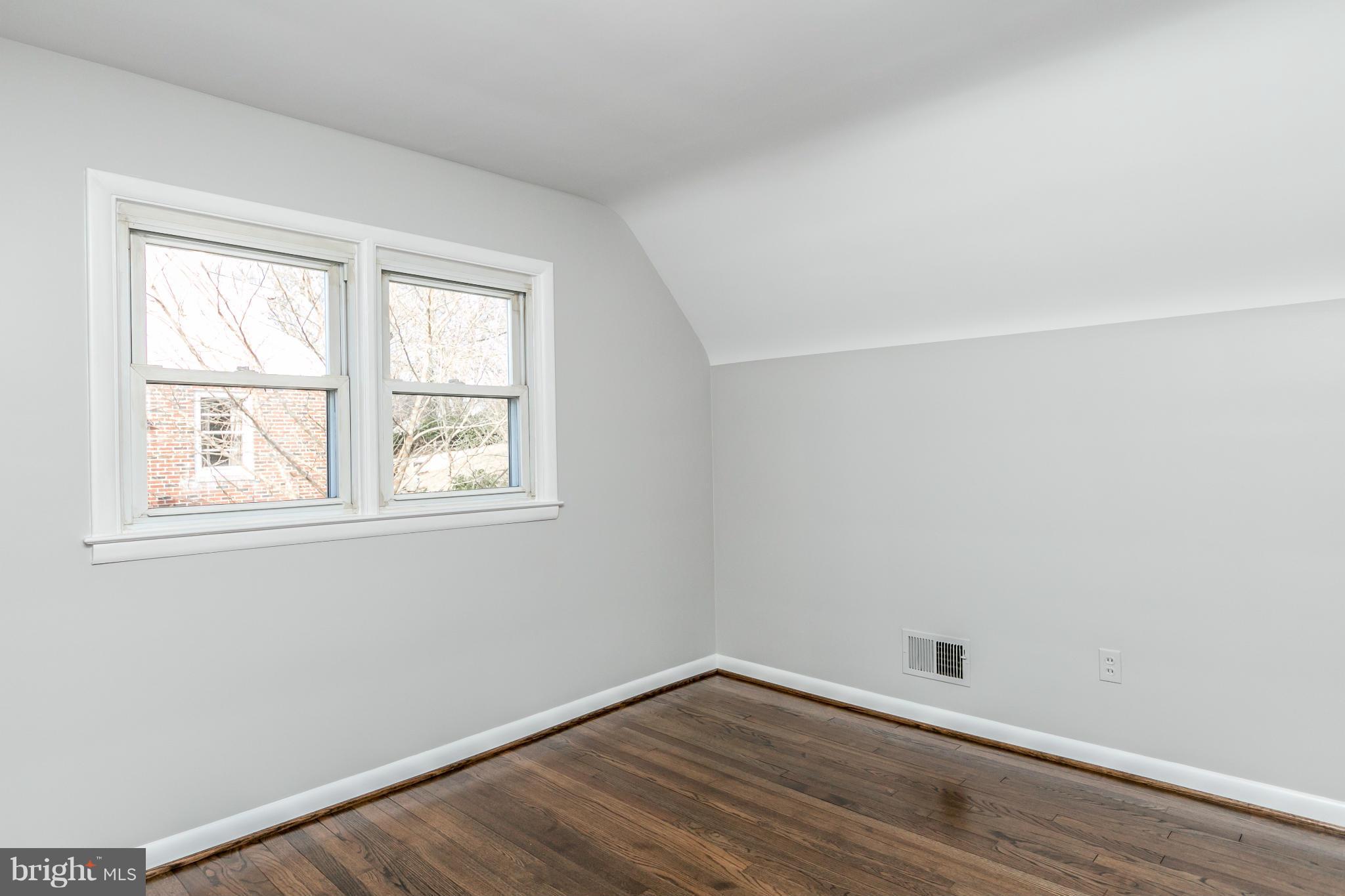 6652 Loch Hill Road Baltimore, MD 21239 - Photo 24 of 30 Bedroom