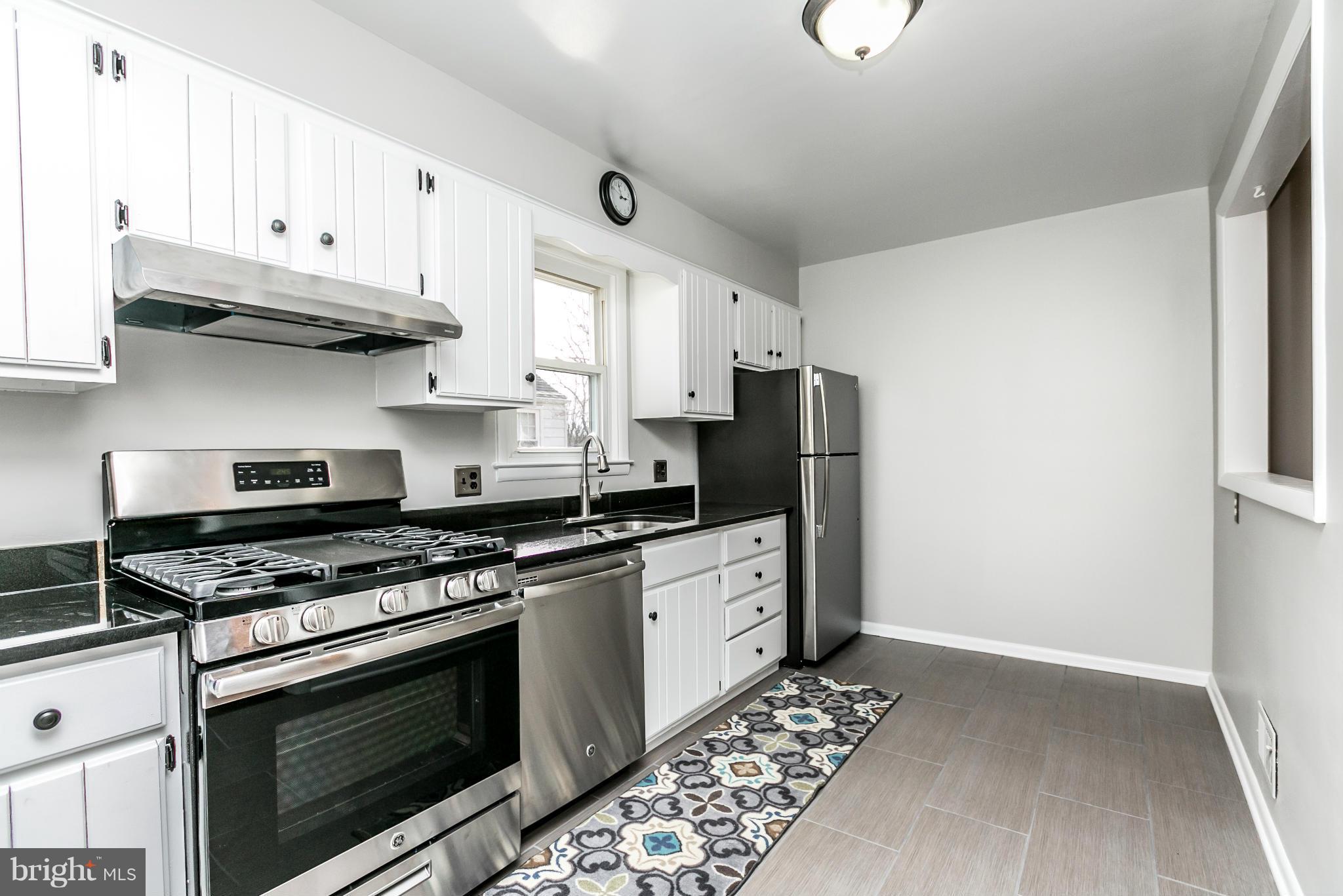 6652 Loch Hill Road Baltimore, MD 21239 - Photo 8 of 30 NEW 2017 Stanless Appliances!