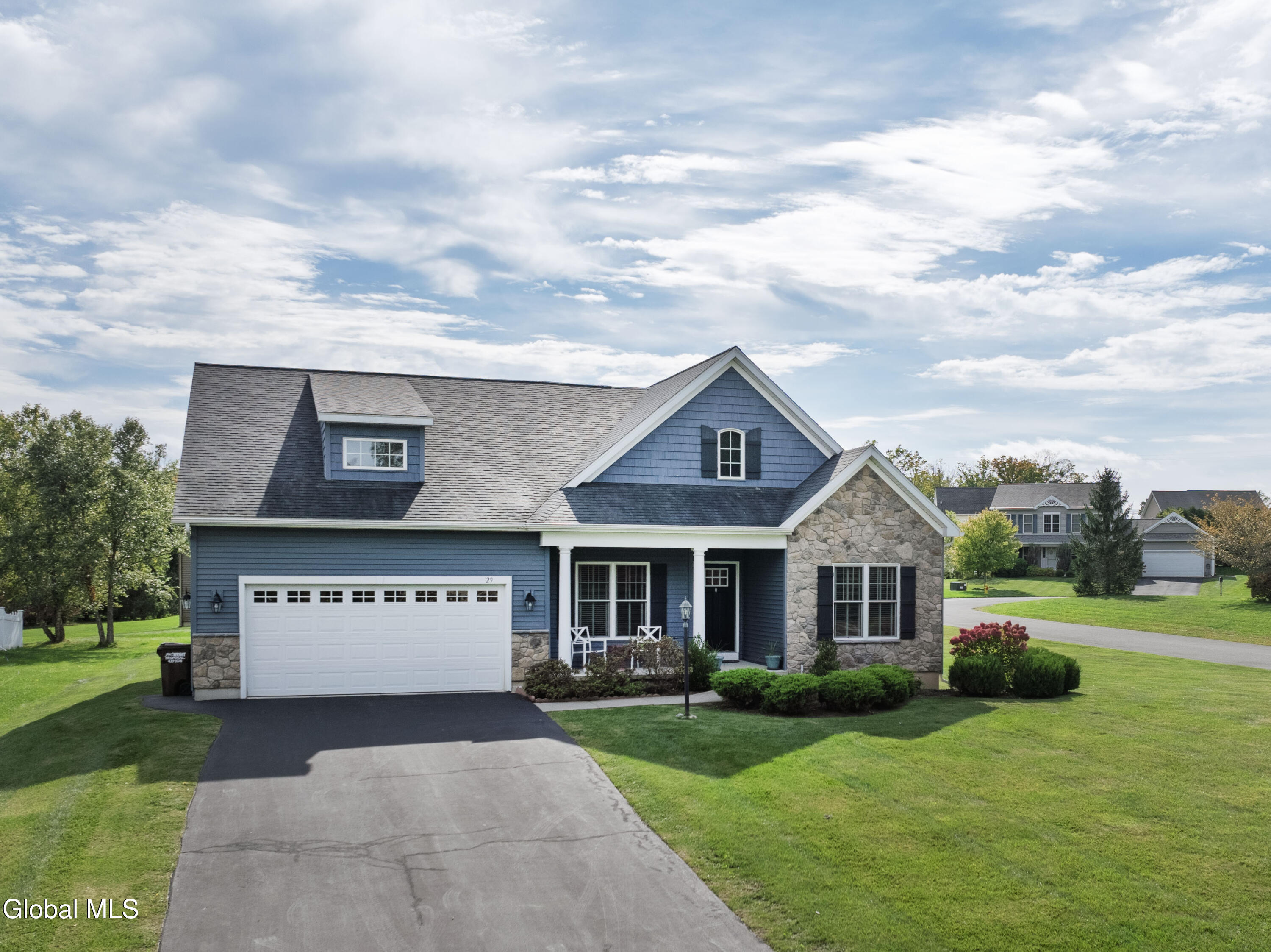 29 Trotter Road Bethlehem, NY 12158 - Photo 1 of 33 29 Trotter Rd