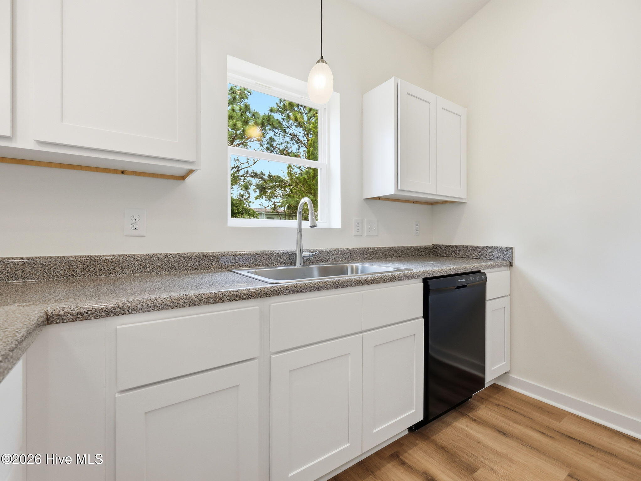 113 North Kings Street Hubert, NC 28539 - Photo 15 of 44