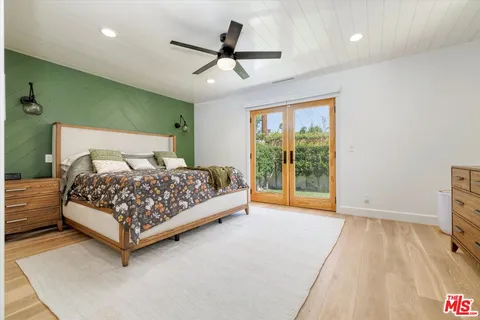 $1,999,888 | 830 North Reese Place, Burbank, CA 91506