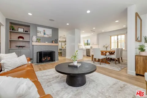 $1,999,888 | 830 North Reese Place, Burbank, CA 91506