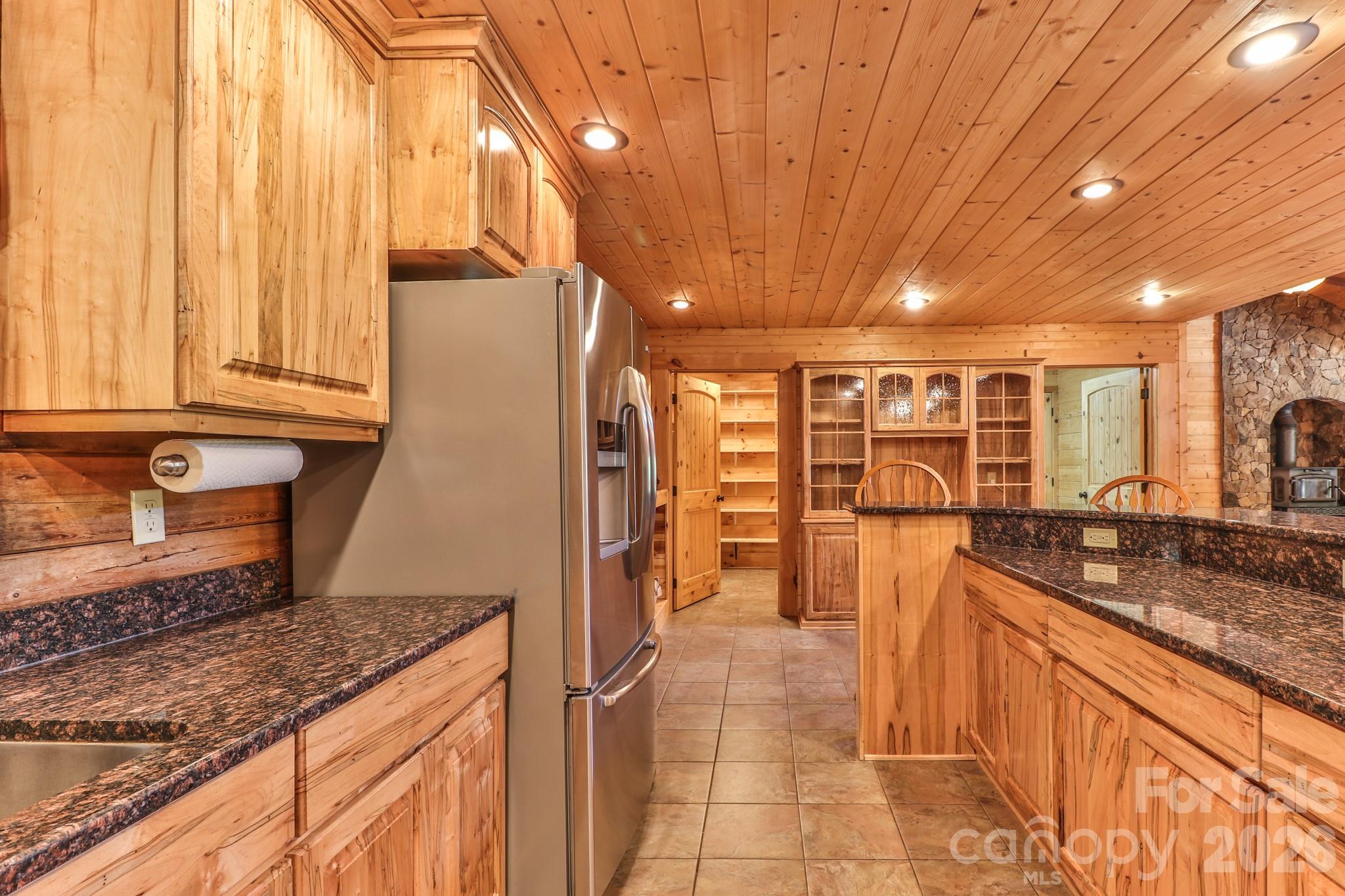 2811 Poplar Creek Road Green Mountain, NC 28740 - Photo 8 of 35