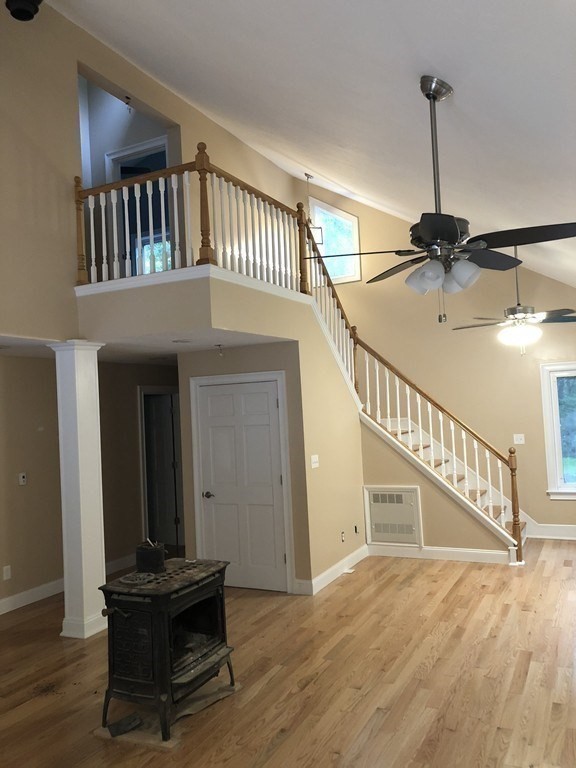 97 Ragged Hill Road Hubbardston, MA 01452 - Photo 9 of 33 Gallery Image 9