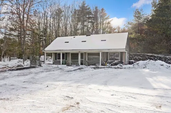 $400,000 | 70 Beech Plains Road, Buxton, ME 04093