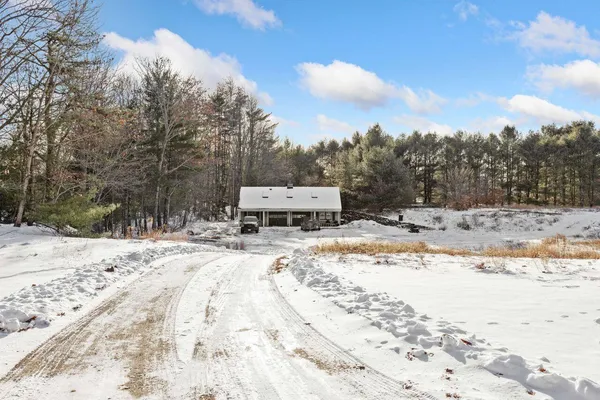 $400,000 | 70 Beech Plains Road, Buxton, ME 04093