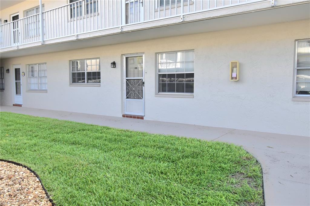 970 Virginia Street, Unit 107 Dunedin, FL 34698 - Photo 2 of 16