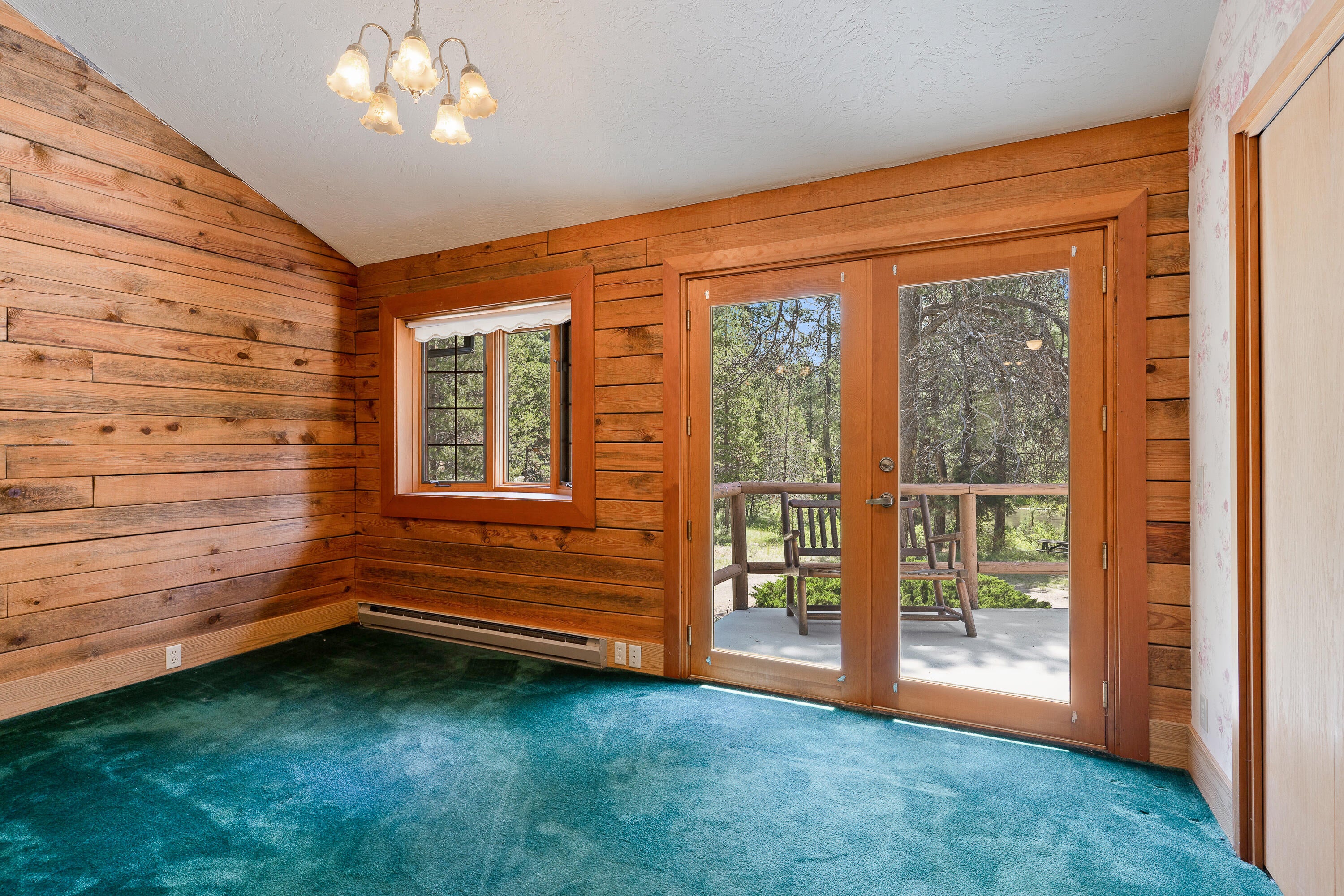 56838 Spring River Drive Bend, OR 97707 - Photo 18 of 52 DSC02083
