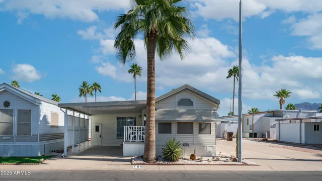 a view of an outdoor space with porch and furniture