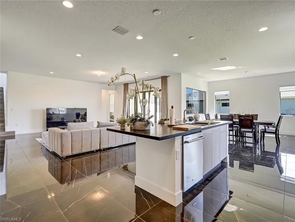 $4,000 | 5126 Panella Avenue, Ave Maria, FL 34142