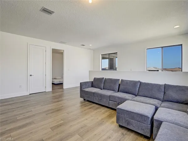 $4,000 | 5126 Panella Avenue, Ave Maria, FL 34142