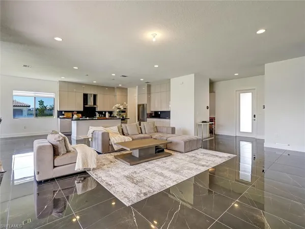 $4,000 | 5126 Panella Avenue, Ave Maria, FL 34142