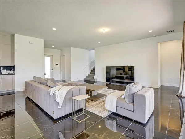 $4,000 | 5126 Panella Avenue, Ave Maria, FL 34142