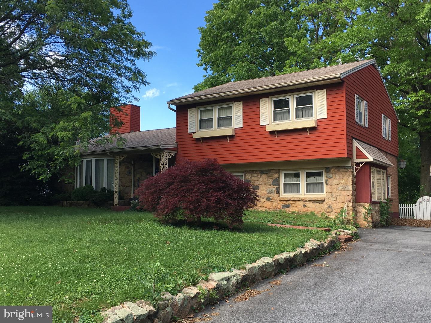 3929 Rosewood Road Reading, PA 19605 - Photo 2 of 3