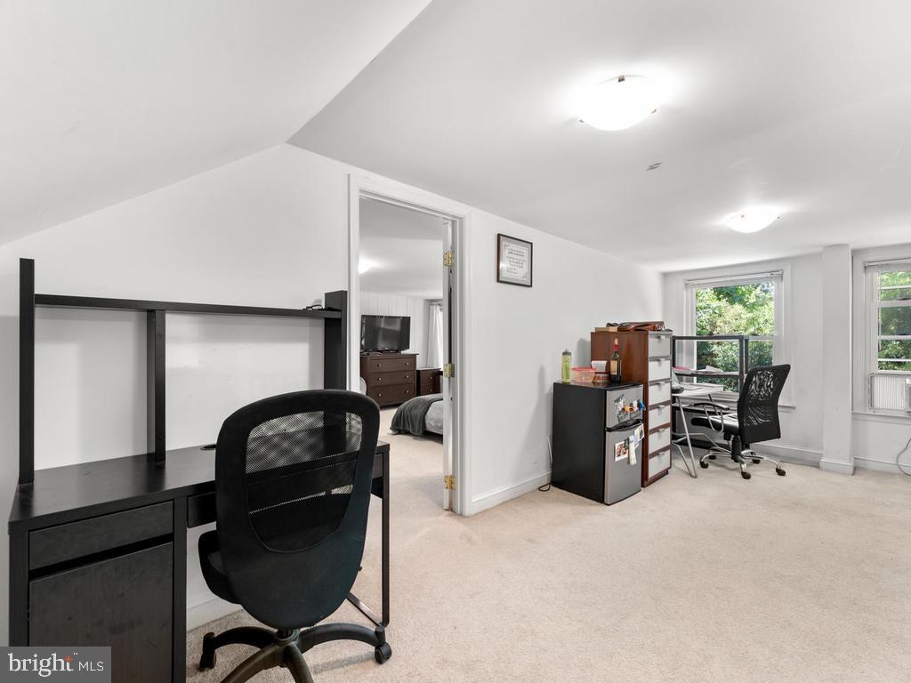 4612 Harvard Road College Park, MD 20740 - Photo 23 of 33 Upper Level Office/Den Area leading to Master BR