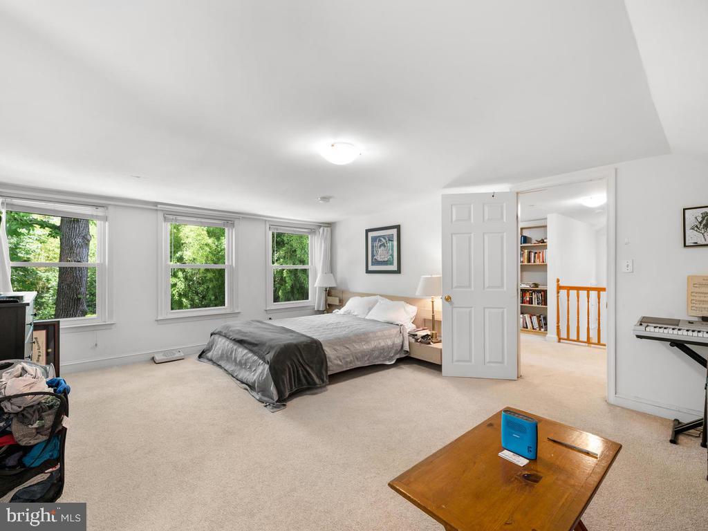 4612 Harvard Road College Park, MD 20740 - Photo 25 of 33 Master Bedroom (Alternate View)