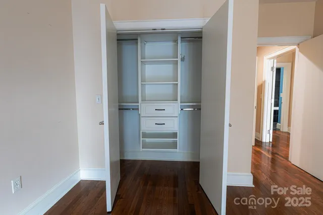 $949,000 | 21 Battery Park Avenue, Unit 404, Asheville, NC 28801