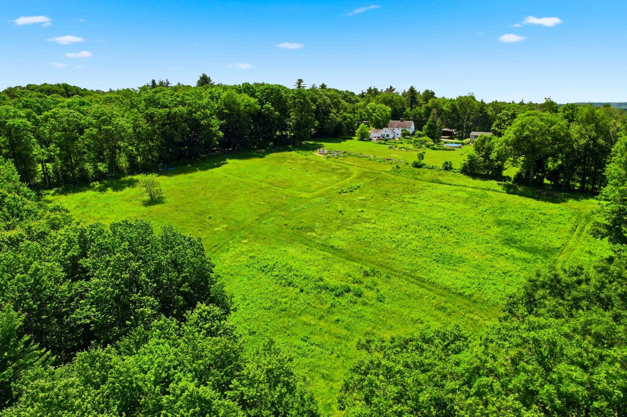 235 Middle Road Deerfield, NH 03037 - Photo 51 of 60