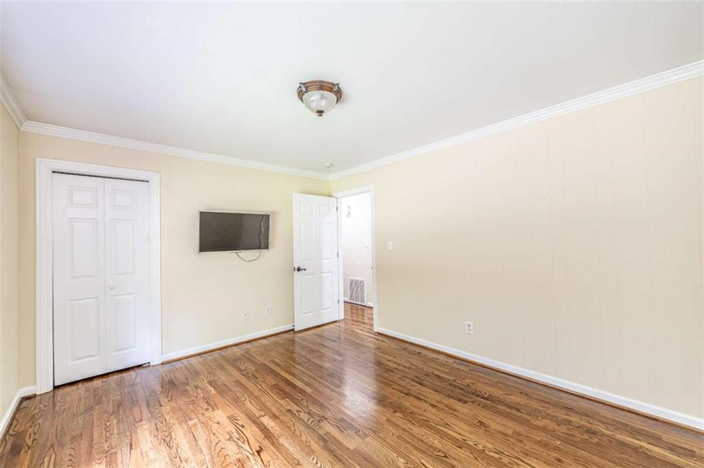 45 Wildflower Road Northeast Rome, GA 30161 - Photo 30 of 36 a view of a livingroom with wooden floor
