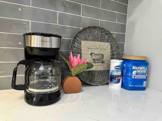 $3,600 | 215 Jayne Ellen Way, Alpharetta, GA 30009