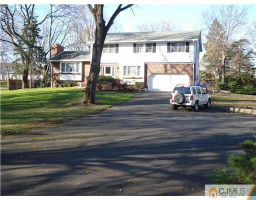 124 Overbrook Road Piscataway, NJ 08854 - Photo 1 of 13 Gallery Image 1